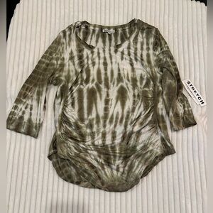 Women’s long sleeve